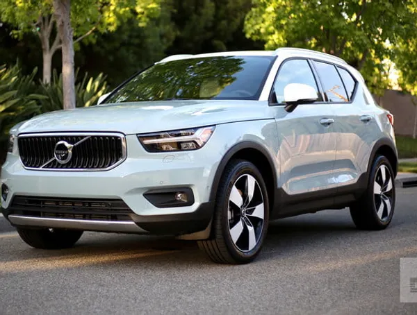 Volvo XC40 compacte SUV afbeelding bij Imex Cars – top tweedehands auto’s België