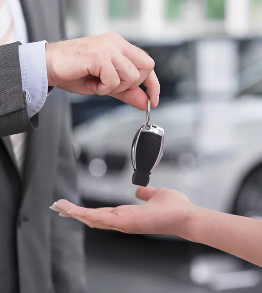 Autosleutels overhandigen bij Imex Cars – verkoop je auto of koop tweedehands in België